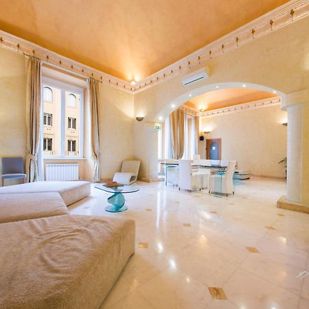 Tilo Hotel Genua Buitenkant foto
